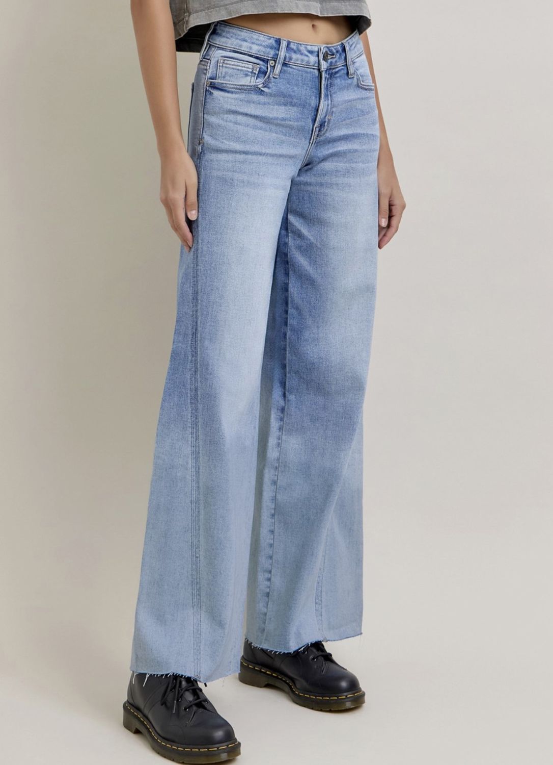 Medium Light Nori Extra Wide Leg