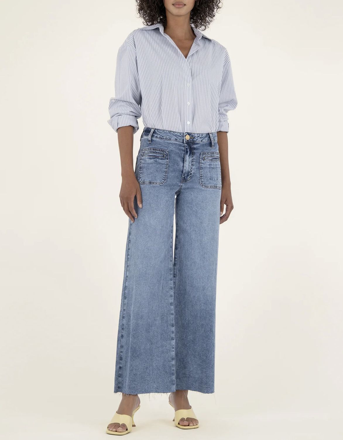 Medium Wash Meg Wide Leg with Pockets