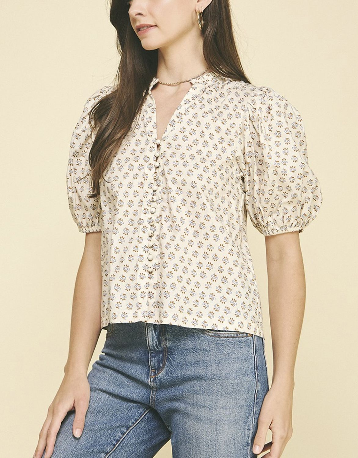 Cream Floral Puffed Sleeve Blouse