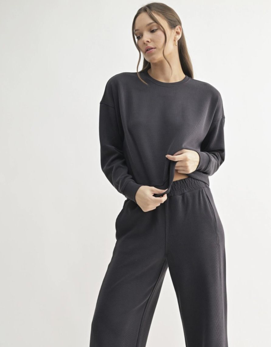 Black Luxe Sand Rib Sweatshirt