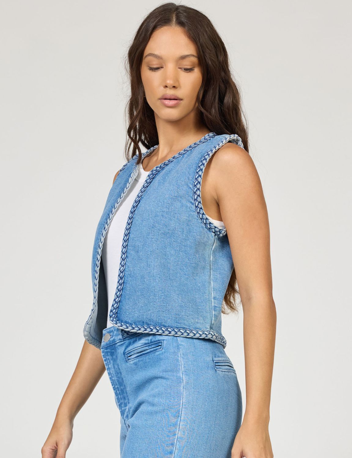Abbey Wyatt Vest