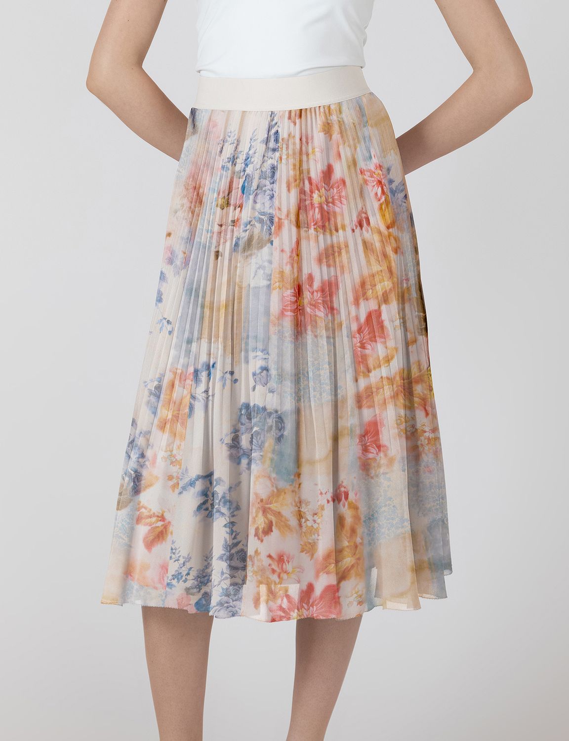 Flower Patch Pleated Skirt