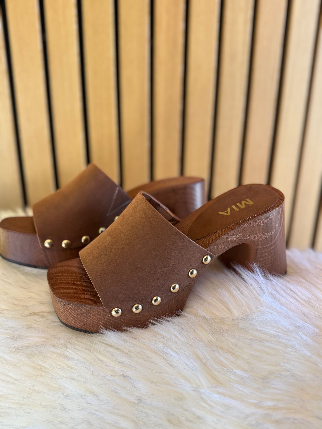Cognac Emmerie Sandals