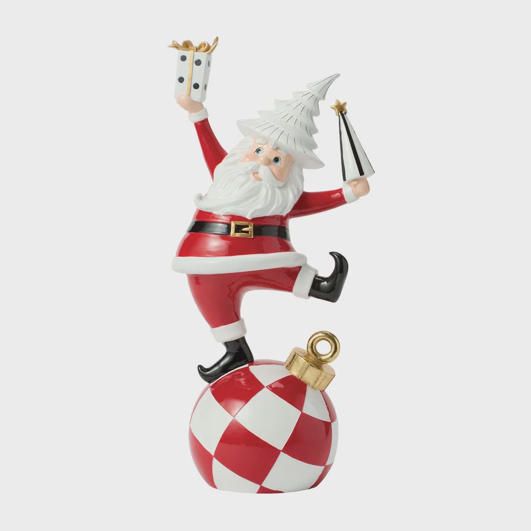Santa with Tree &amp; Gift Box