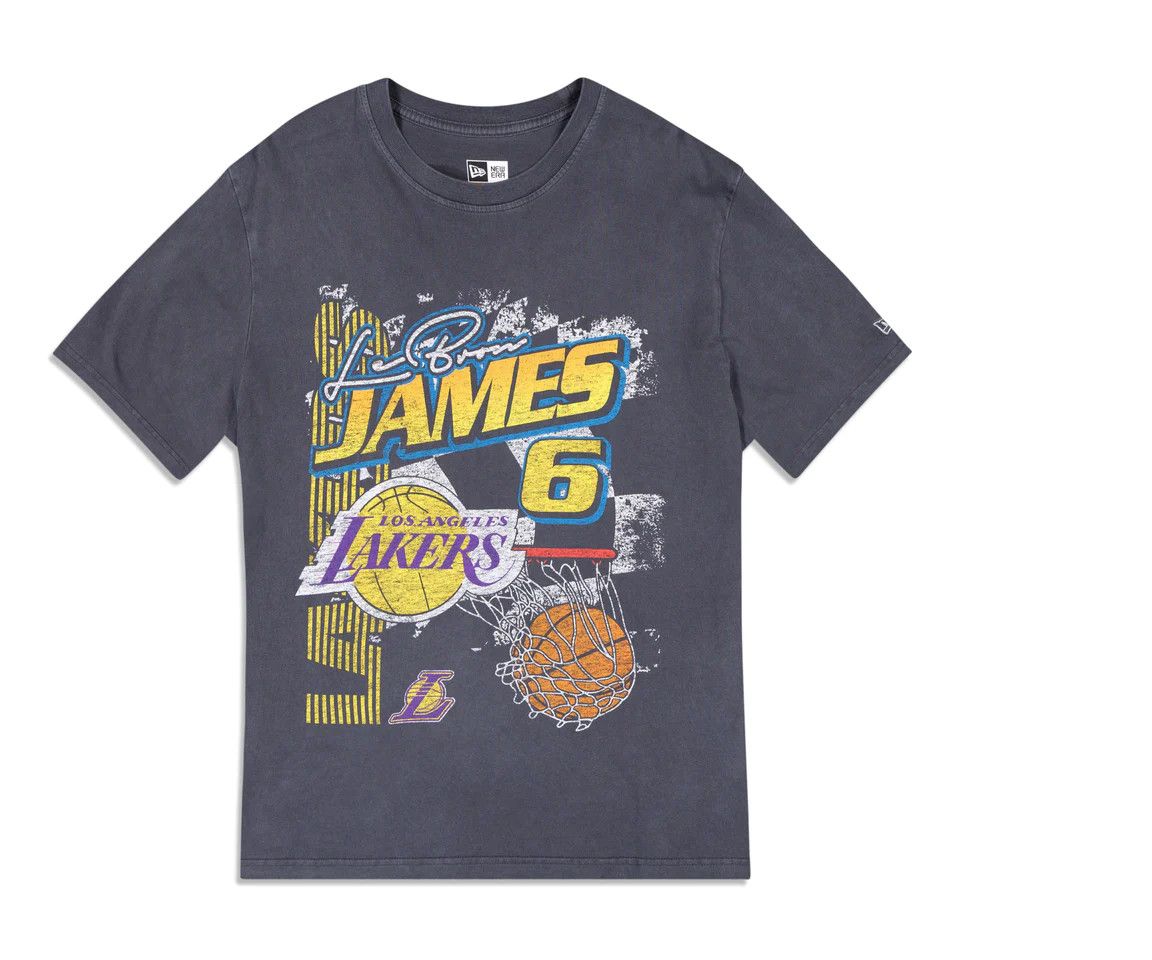 LOS ANGELES LAKERS NBA TSHIRT RALLY DRIVE LEBRON JAMES, Size: S