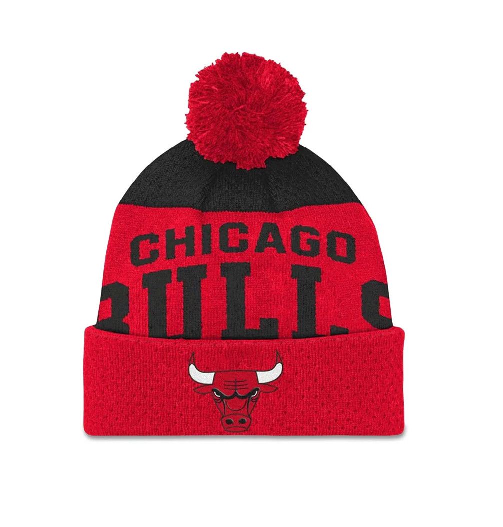 CHICAGO BULLS NBA CUFF KNIT HAT WITH POM COLLEGIATE ARCH RED YOUTH