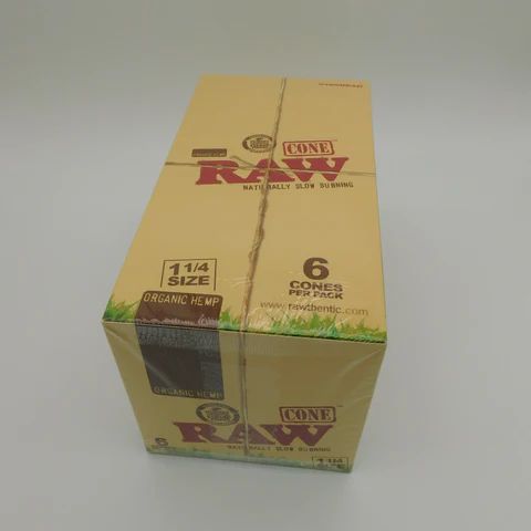 RAW Cone 1 1/4 SIZE 32 Pack Box - 6 Cones in Each Pack