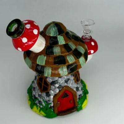 Mushroom Cottage Water Pipe