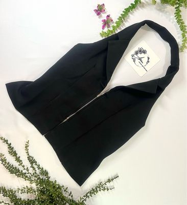 Backless top