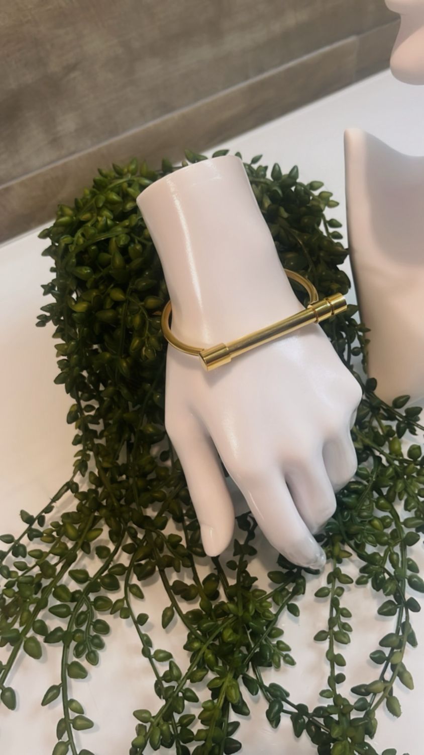 Pulsera con tornillo acero inoxidable