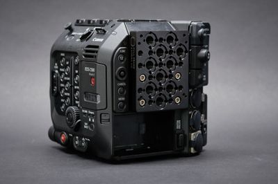 Rear cheese plate for Canon C300mkIII/C500mkII Rear cheese plate for Canon C300mkIII/C500mkII