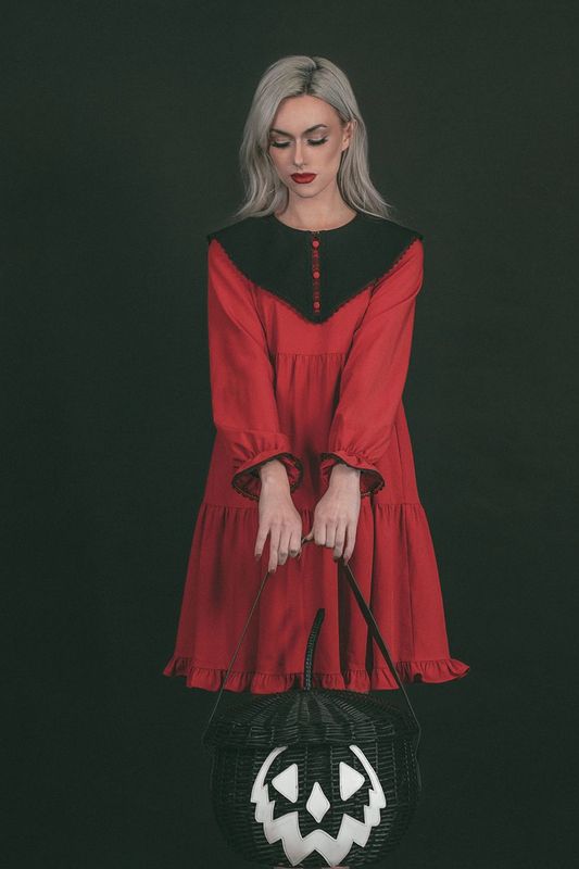 DRESSES
