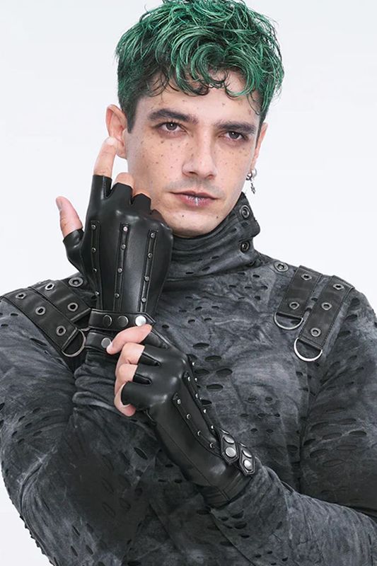 GLOVES &amp; SLEEVES