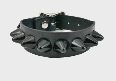 Bracelet En Cuir À Stud Noir FB379UK