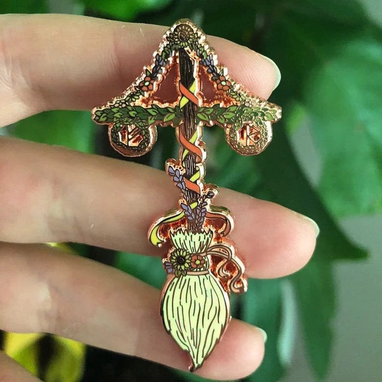 Balai Midsommarstång Brooch