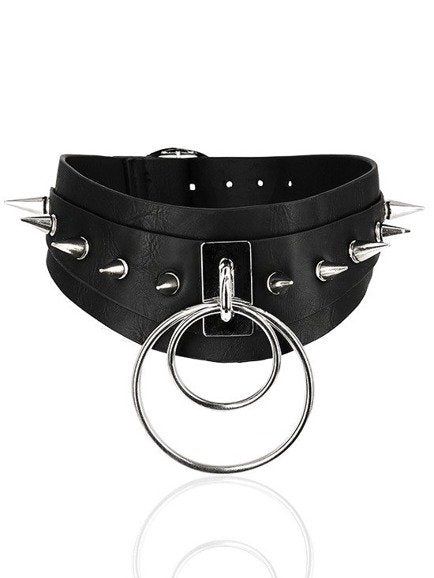 Double Spiked ­Choker