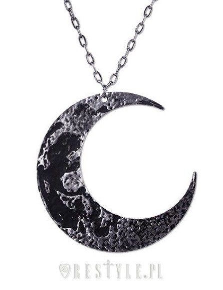Crescent Moon Textured Necklace