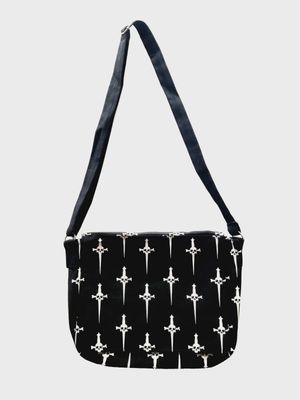 Dagger Print Cross Bag [LS-163]