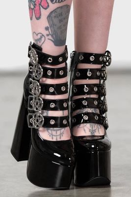 Panic Platform Shoe
