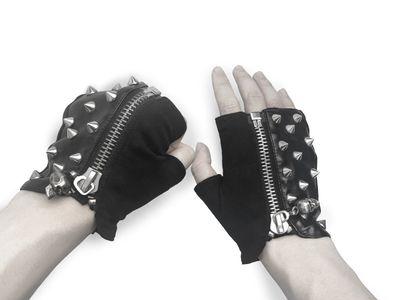 Gloves GE010