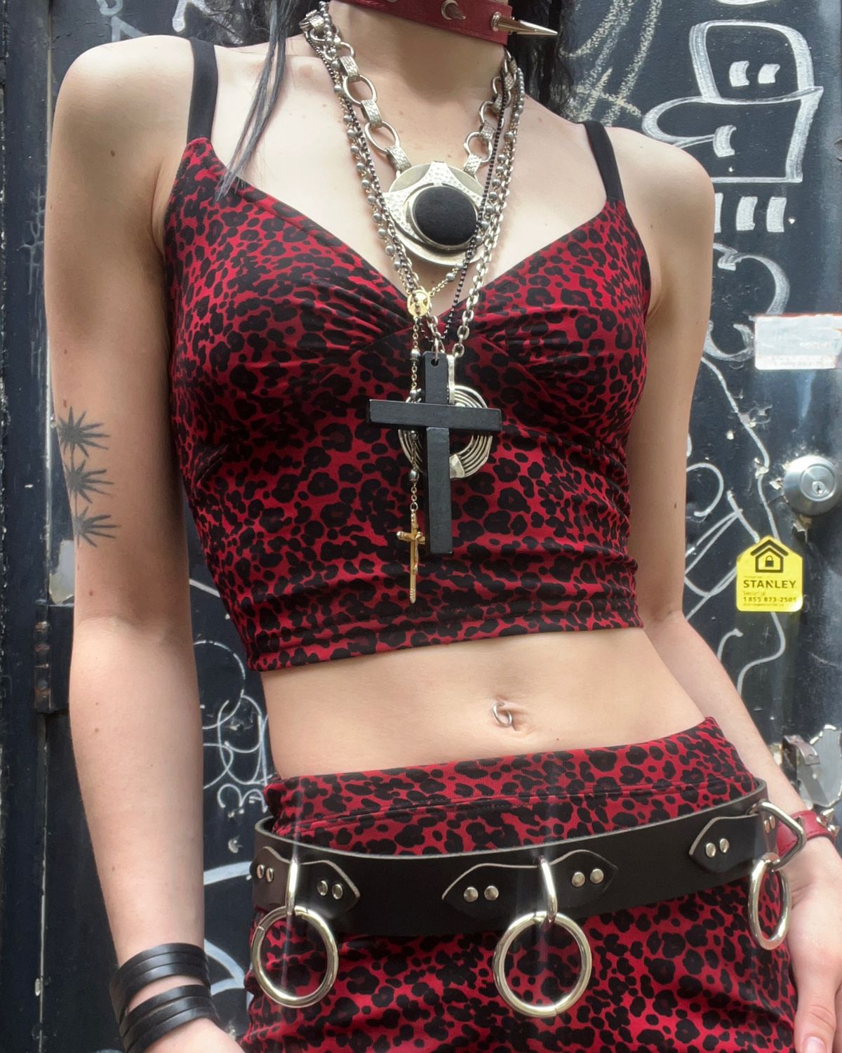 Camisole Courte Léopard Rouge - FAIT AU QUEBEC