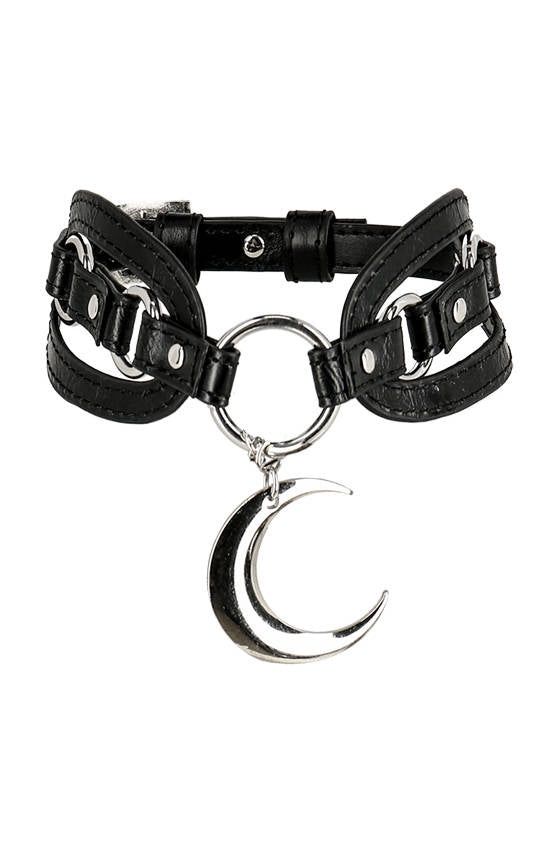 Oval Moon Choker