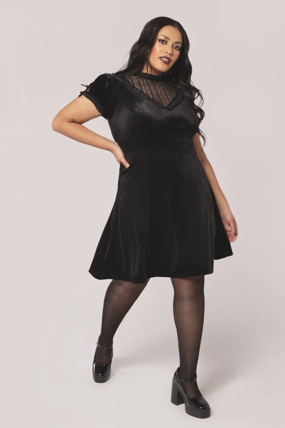 Robe Mourning [PLUS]