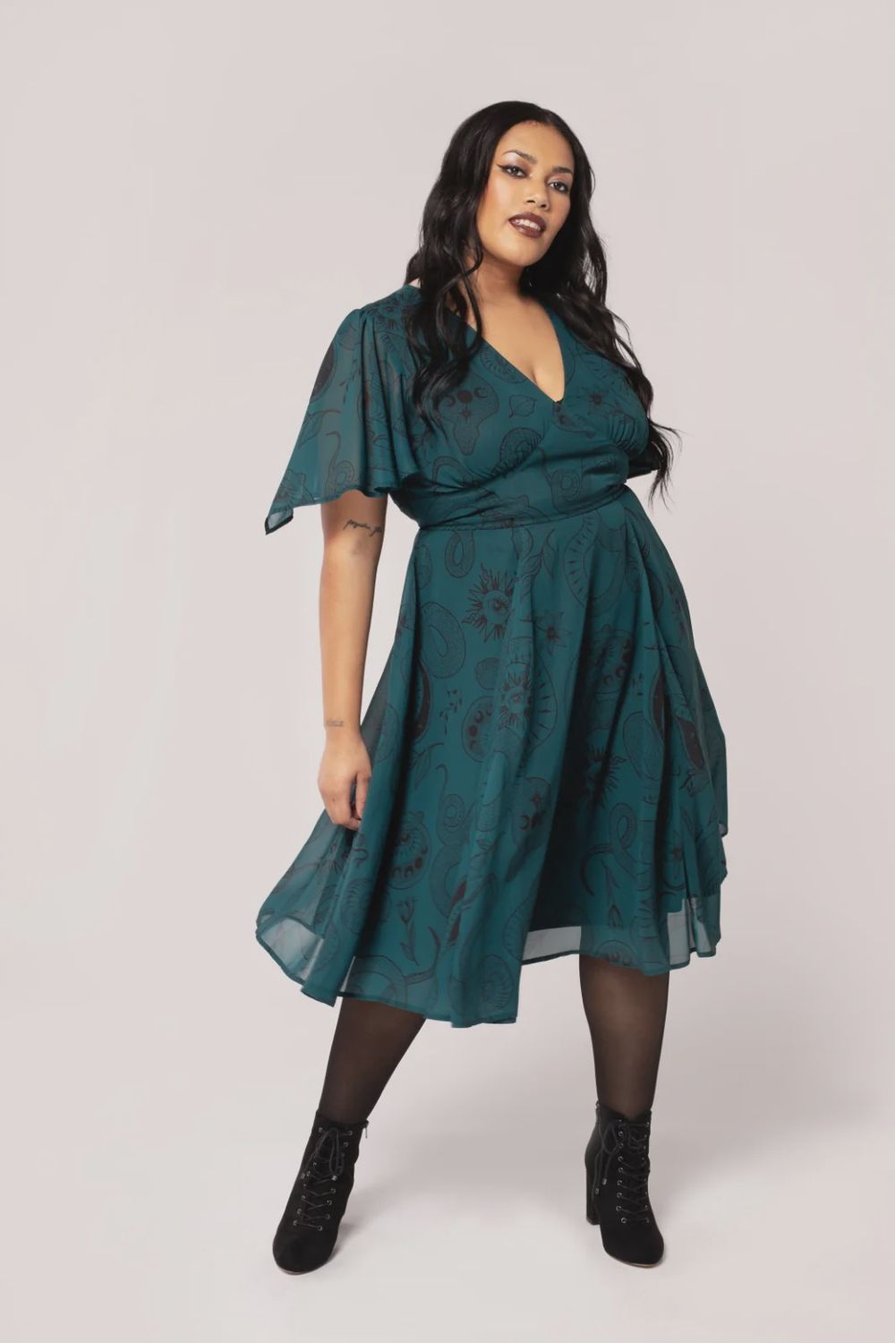 Venom Midi Dress [PLUS]