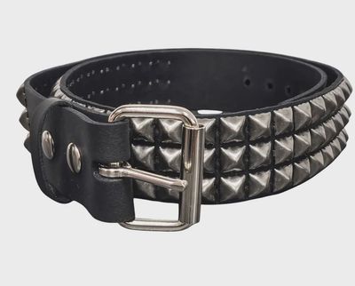 Ceinture en Cuir à Stud Argent Vieillit BT104-A.SIL