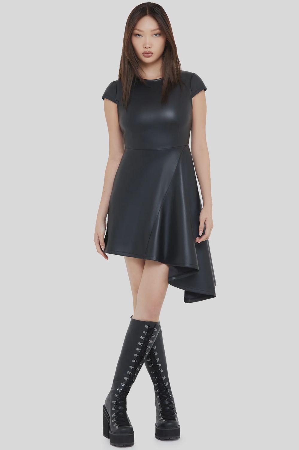 Robe Ashfall