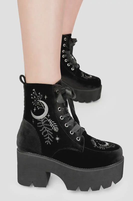 Tan Moonlit Botanica Winter Boots