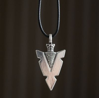 Collier Arrowhead of Strength Viking [NM_40026]