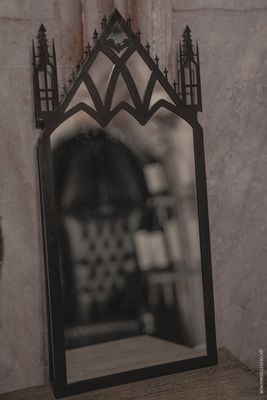 Miroir Gothic Cathedral