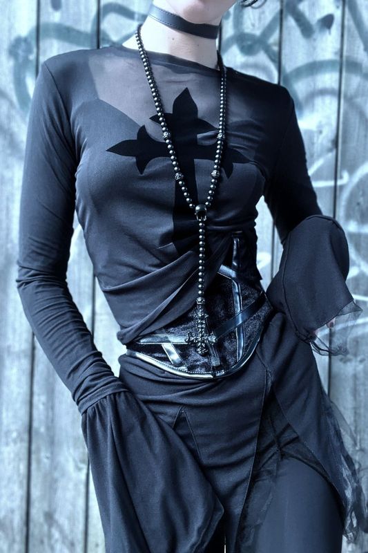 WOMEN'S