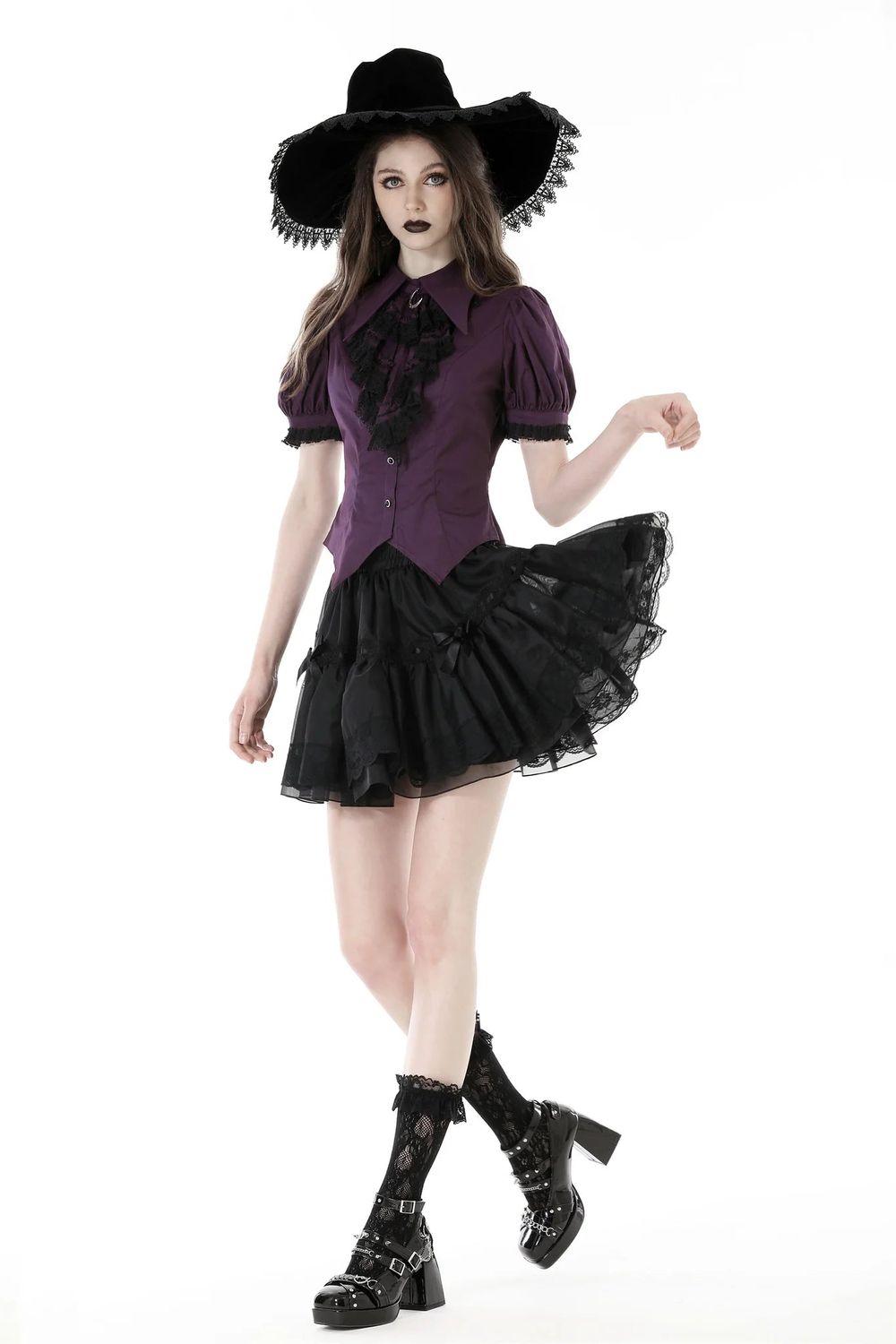 Blouse with cravat IW099