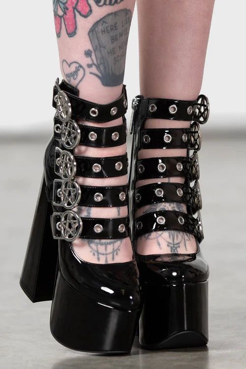 Panic Platform Shoe