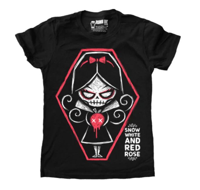 Snow White's Funeral Women T-Shirt [PLUS]