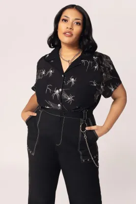 Grungy Spider Button Up Shirt [PLUS]