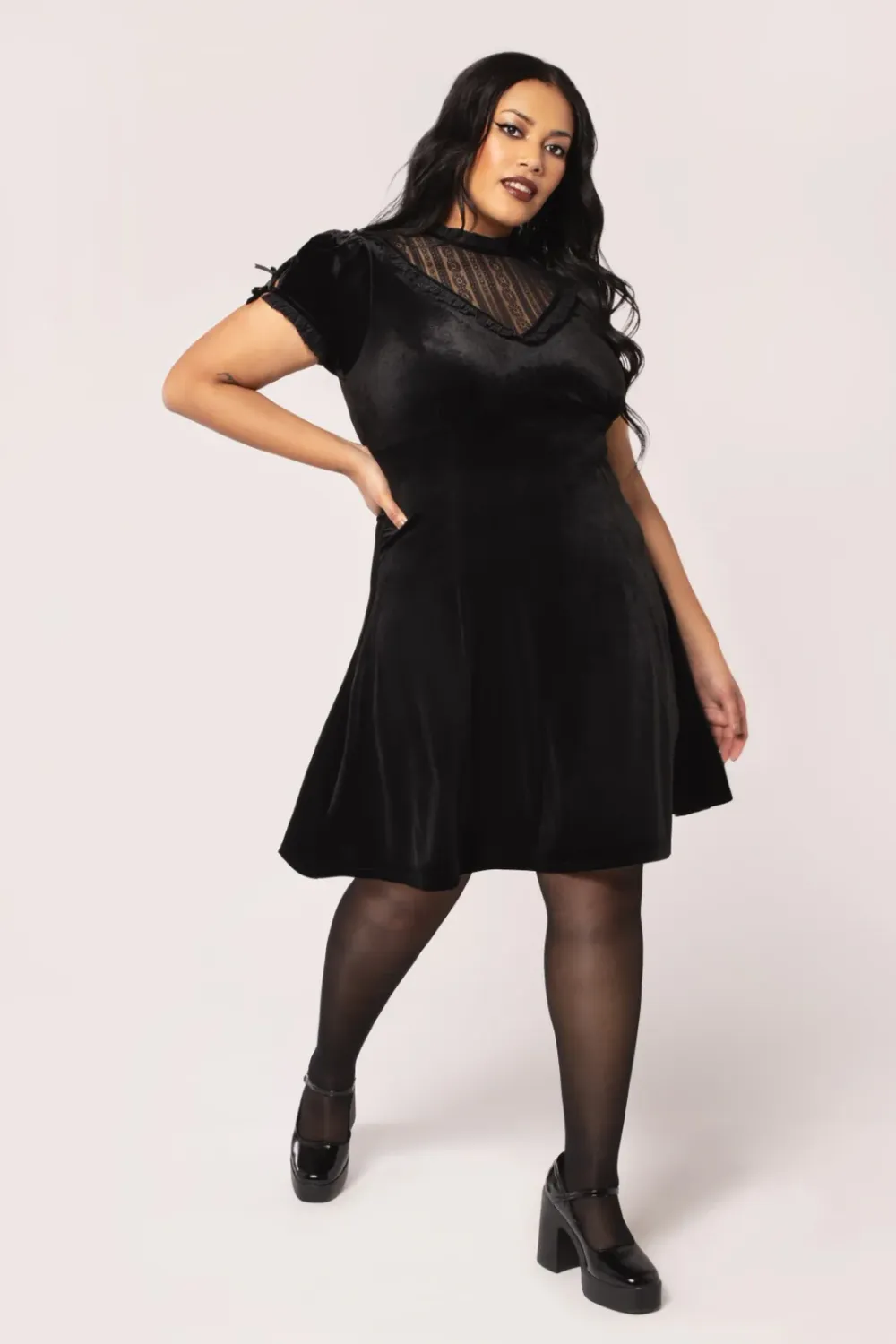 Robe Mourning [PLUS]