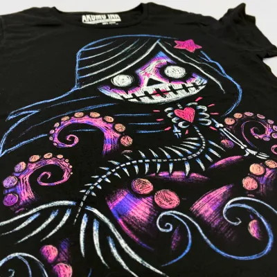 La Sirena II Women T-Shirt