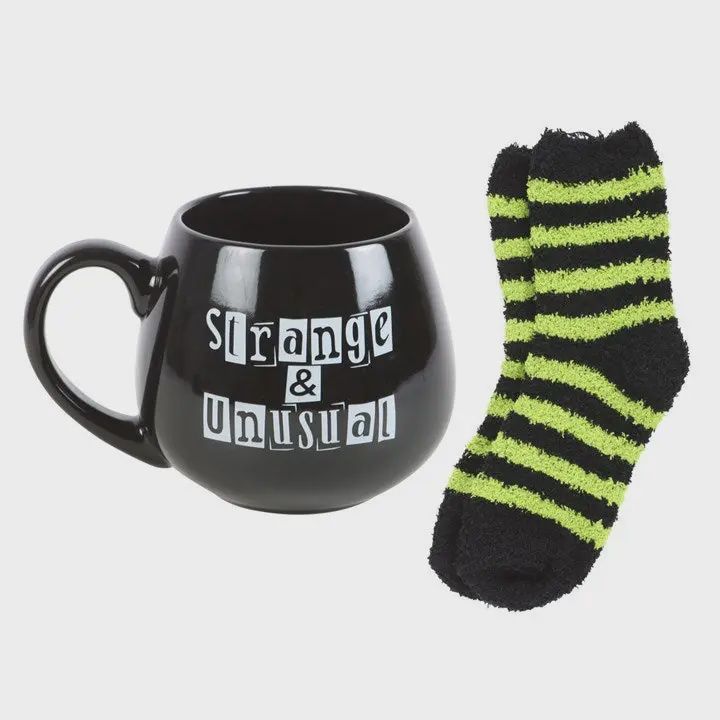 Strange and Unusual Mug with Striped Socks [BJ_56424]