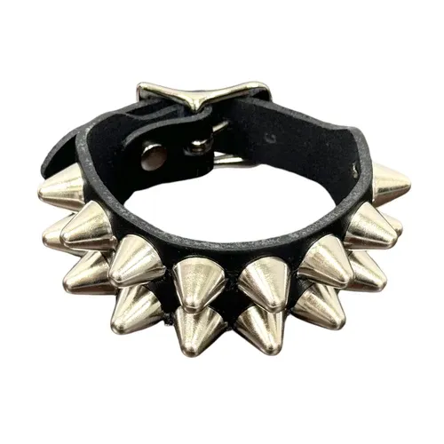 Silver Stud Leather Bracelet BC189UK77