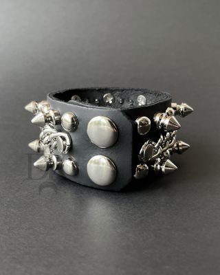 Silver Stud Leather Bracelet BC141