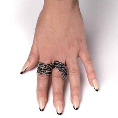 Mrs Mothersole's Curse Ring [R255]