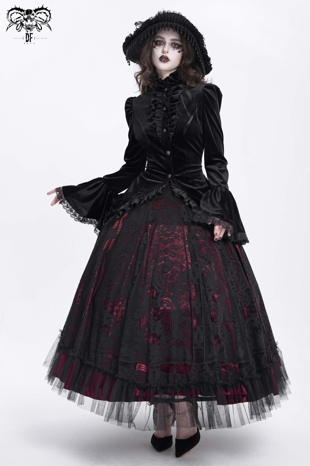 Tailcoat SHT14101