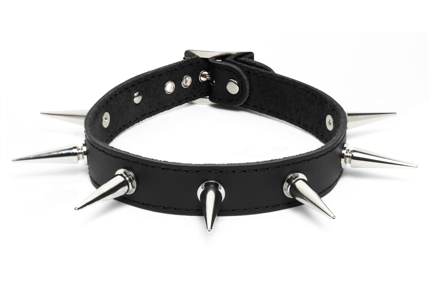 Leather choker with 7 long spikes – C34LS