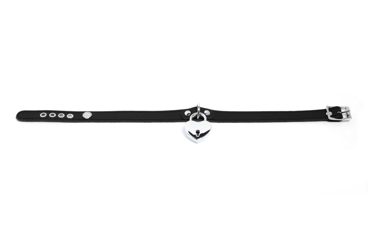 Leather choker with heart shaped lock – C58CCA