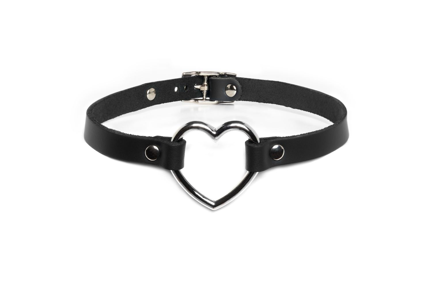 Leather choker with heart shaped ring – C12CSLVR