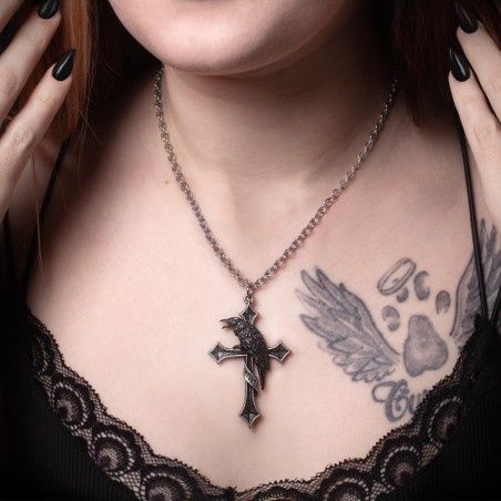 Crux Corvis Necklace [P961]