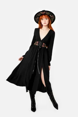 Poisoned Petal Midi Dress [PLUS]